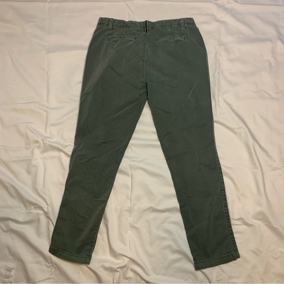 GAP Girlfriend Chino Sz 4 - Picture 2 of 7